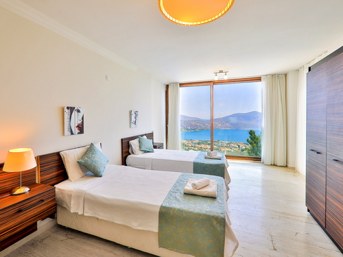  gece  -  Kasım
  | Kalkan Merkezde Deniz Manzaralı Lüks Villa